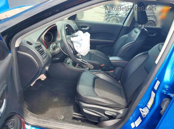 3C4NJDDB4MT602849 2021 JEEP COMPASS Blue 