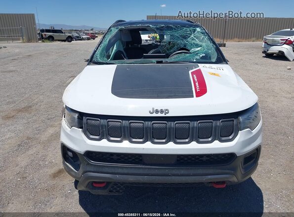 3C4NJDDB4NT117192 2022 JEEP COMPASS White Вид спереду