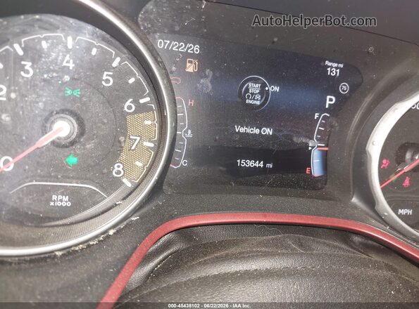 3C4NJDDB5JT207302 2018 JEEP COMPASS Черный 