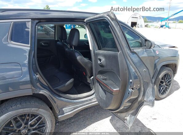 3C4NJDDB5JT238971 2018 JEEP COMPASS Gray Widok naklejki z numerem VIN
