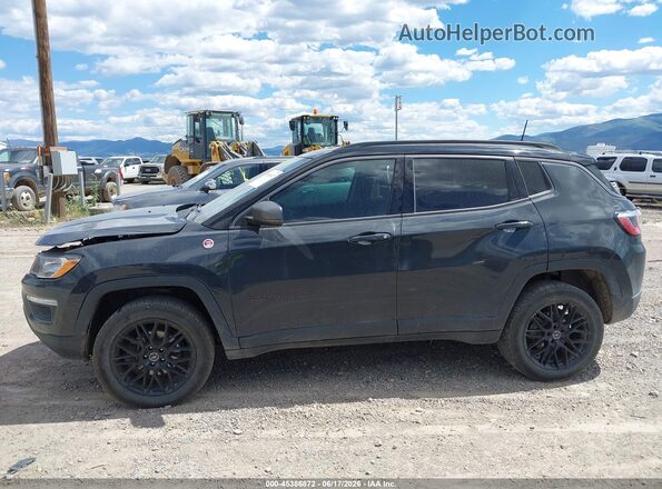 3C4NJDDB5JT238971 2018 JEEP COMPASS Gray 