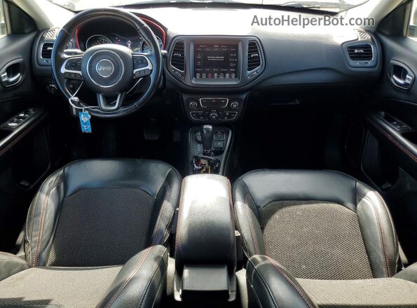 3C4NJDDB5KT795378 2019 JEEP COMPASS Белый 