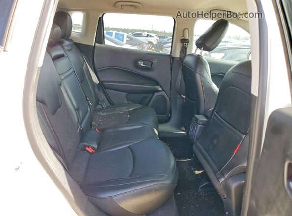3C4NJDDB5KT795378 2019 JEEP COMPASS Белый 