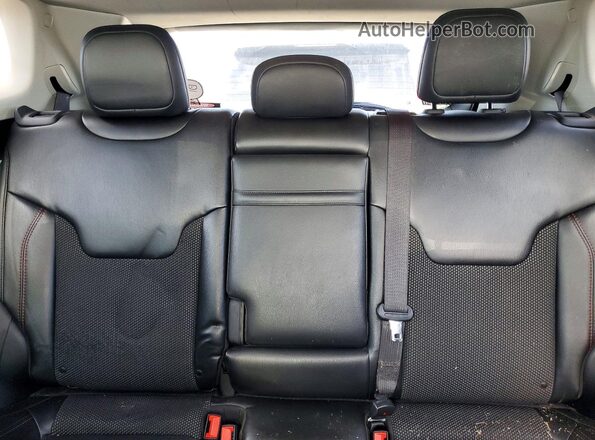 3C4NJDDB5KT795378 2019 JEEP COMPASS Белый 