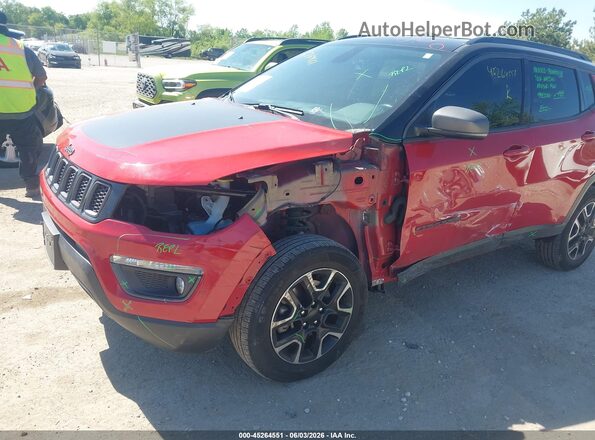 3C4NJDDB5LT177334 2020 JEEP COMPASS Red Widok z przodu