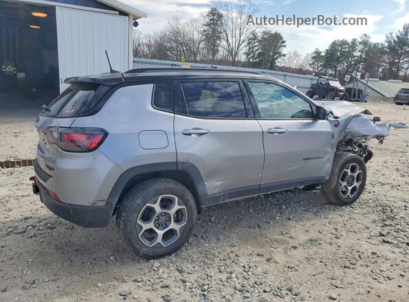 3C4NJDDB5NT200663 2022 JEEP COMPASS Silver უკანა მარჯვენა