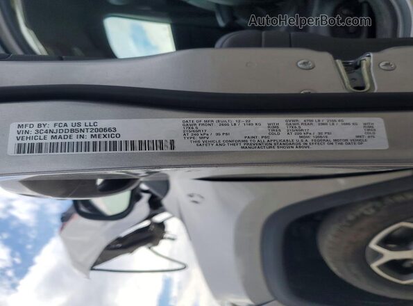 3C4NJDDB5NT200663 2022 JEEP COMPASS Silver VIN კოდის სტიკერის ხედი