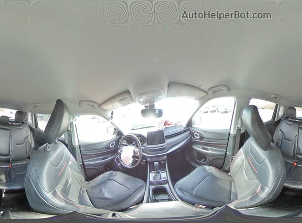3C4NJDDB5NT200663 2022 JEEP COMPASS Silver სალონის 360-გრადუსიანი ხედი
