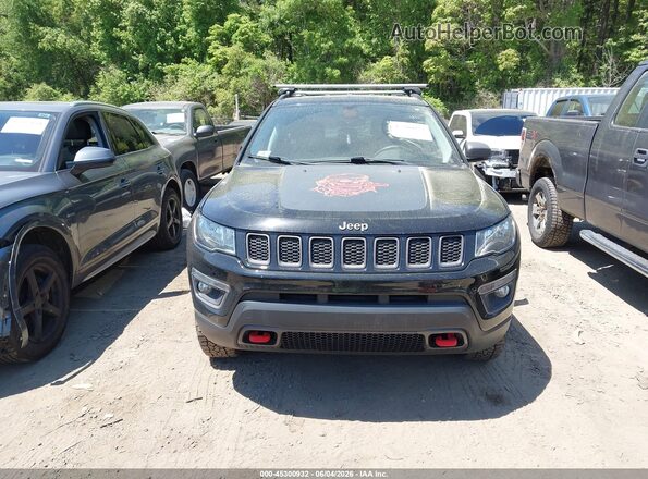3C4NJDDB6JT153749 2018 JEEP COMPASS Black Widok wnętrza z tyłu