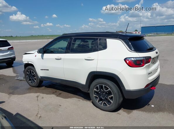 3C4NJDDB6KT668199 2019 JEEP COMPASS White Панорамний вид салону 360°