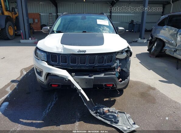 3C4NJDDB6KT668199 2019 JEEP COMPASS White Вид щитка приладів