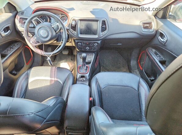 3C4NJDDB6MT590820 2021 JEEP COMPASS Red 