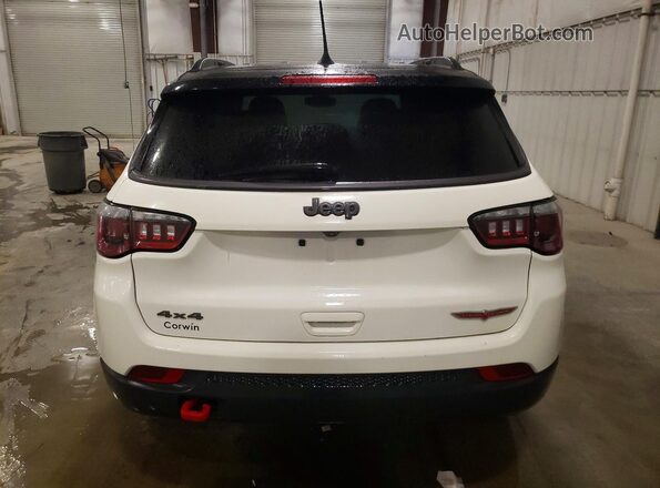 3C4NJDDB7KT721637 2019 JEEP COMPASS White 