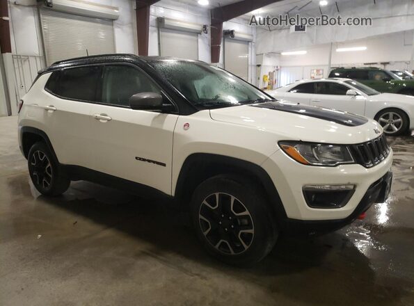 3C4NJDDB7KT721637 2019 JEEP COMPASS White 