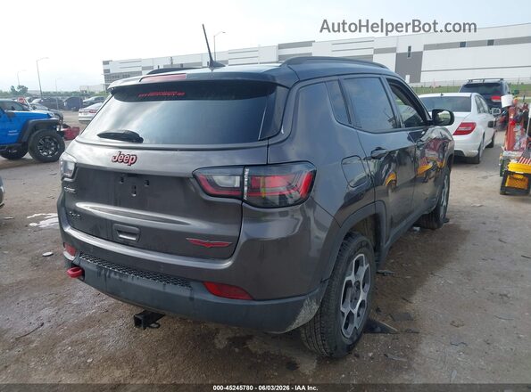 3C4NJDDB8NT111735 2022 JEEP COMPASS Gray Rear right