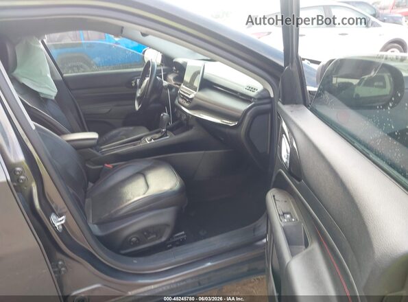 3C4NJDDB8NT111735 2022 JEEP COMPASS Gray Front interior view