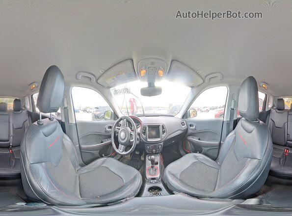 3C4NJDDB9HT660266 2017 JEEP COMPASS Серебряный Панорамный вид салона 360°