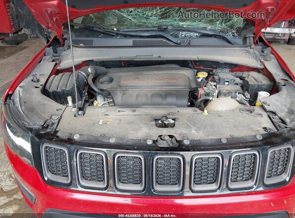 3C4NJDDB9JT128294 2018 JEEP COMPASS Red Widok z tyłu