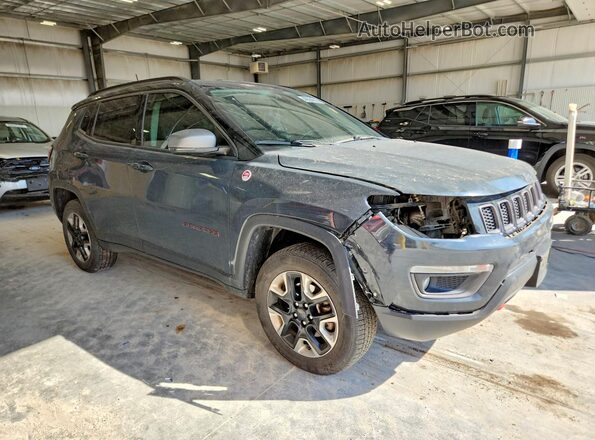 3C4NJDDB9JT342623 2018 JEEP COMPASS Blue Front right
