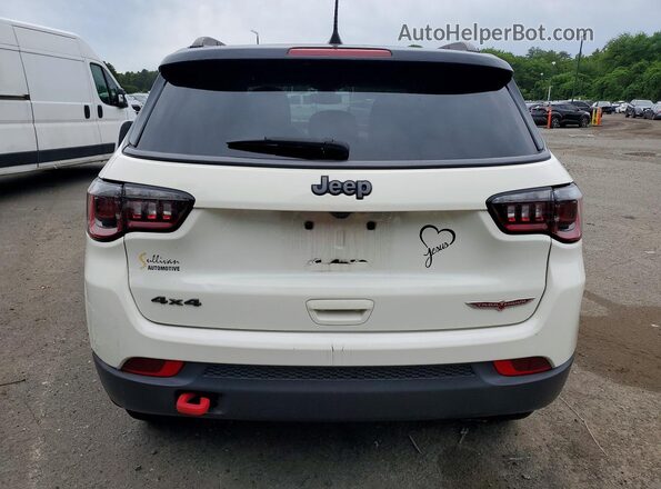 3C4NJDDB9KT594860 2019 JEEP COMPASS White Вид ззаду