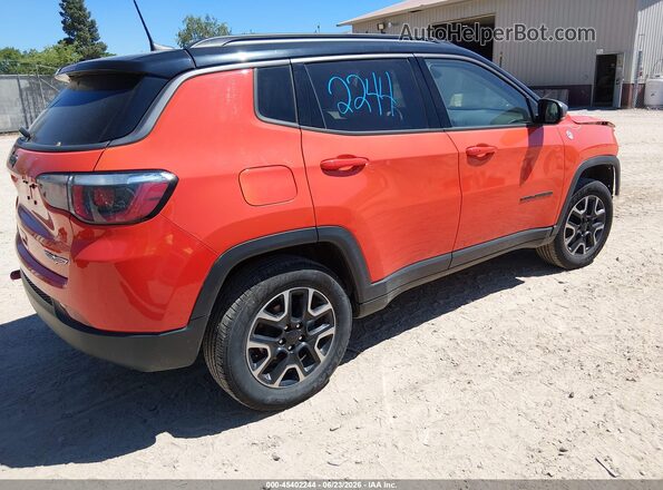 3C4NJDDB9KT697759 2019 JEEP COMPASS Orange Rear right