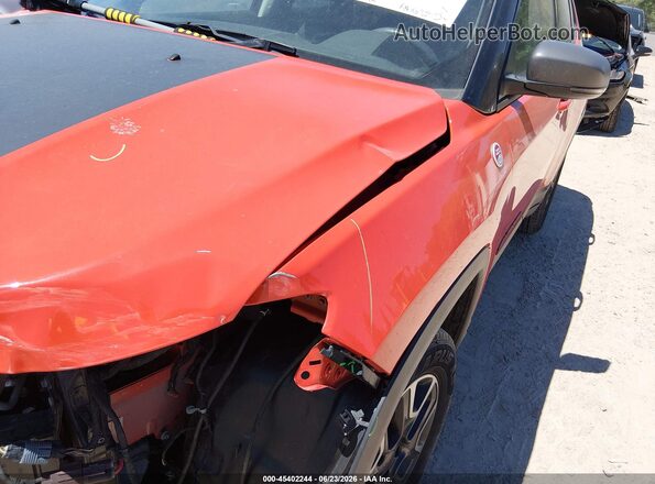 3C4NJDDB9KT697759 2019 JEEP COMPASS Orange 