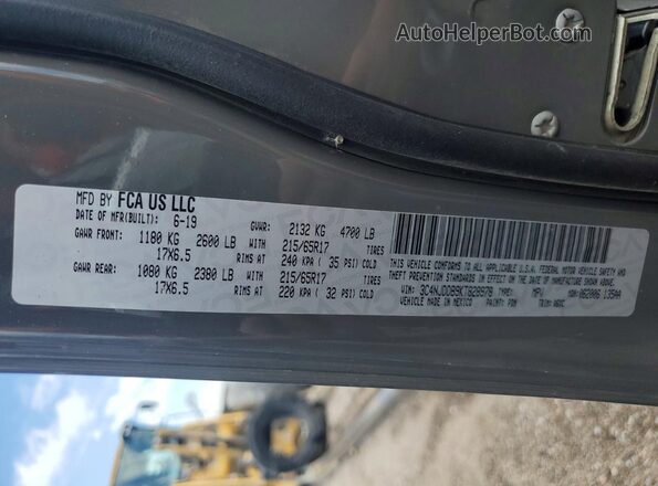 3C4NJDDB9KT828978 2019 JEEP COMPASS Gray VIN კოდის სტიკერის ხედი