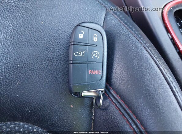3C4NJDDBXHT651897 2017 JEEP NEW COMPASS Gray Dashboard view
