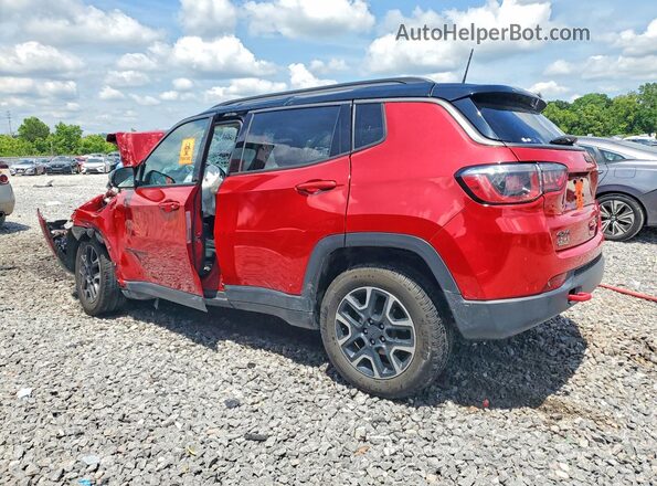 3C4NJDDBXJT457182 2018 JEEP COMPASS Красный Задняя левая четверть
