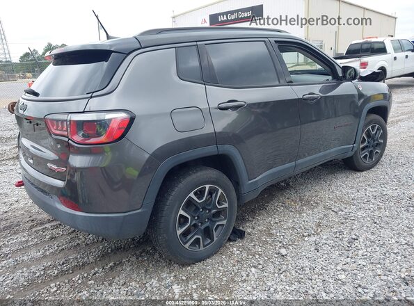 3C4NJDDBXKT627896 2019 JEEP COMPASS Gray Trasero derecho