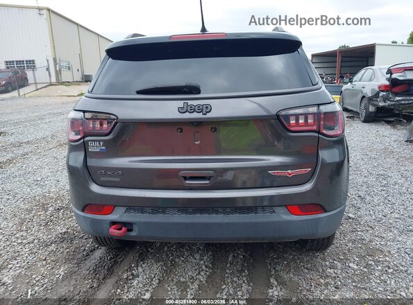 3C4NJDDBXKT627896 2019 JEEP COMPASS Gray 