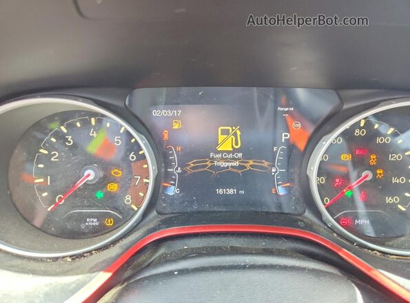 3C4NJDDBXKT670943 2019 JEEP COMPASS White Вид щитка приладів