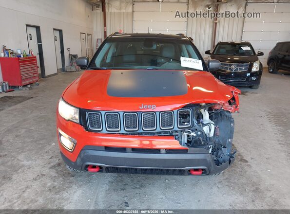 3C4NJDDBXKT800588 2019 JEEP COMPASS Orange Սարքավորումների վահանակի տեսք
