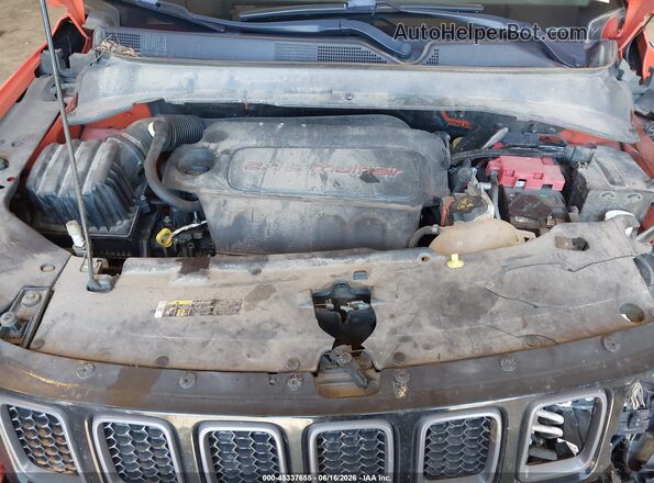 3C4NJDDBXKT800588 2019 JEEP COMPASS Orange Հետևի տեսք