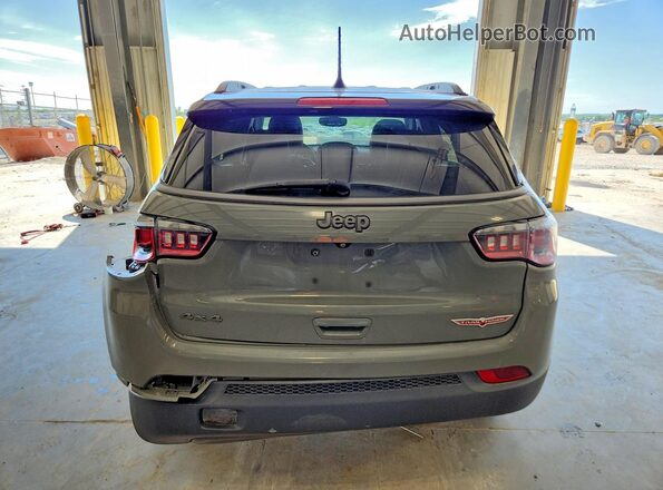 3C4NJDDBXLT123480 2020 JEEP COMPASS Gray Rear view