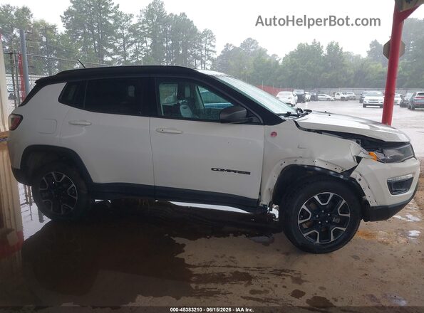 3C4NJDDBXMT600684 2021 JEEP COMPASS White Vista interior trasera
