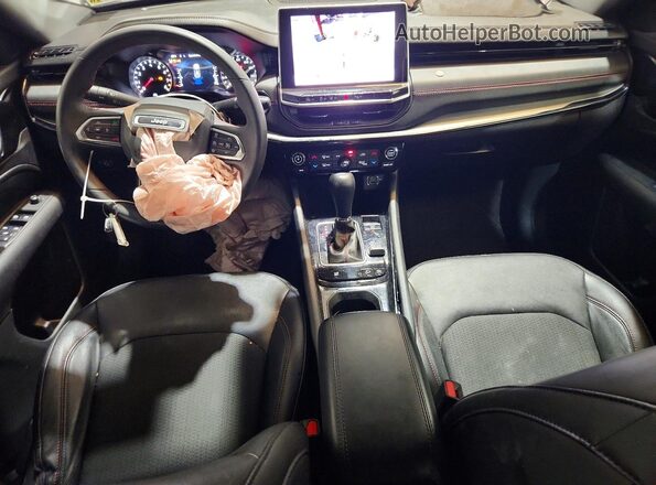 3C4NJDDN0ST533083 2025 JEEP COMPASS White Вид панелі приладів