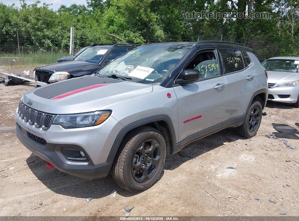 3C4NJDDN1PT565399 2023 JEEP COMPASS Silver Передня ліва чверть