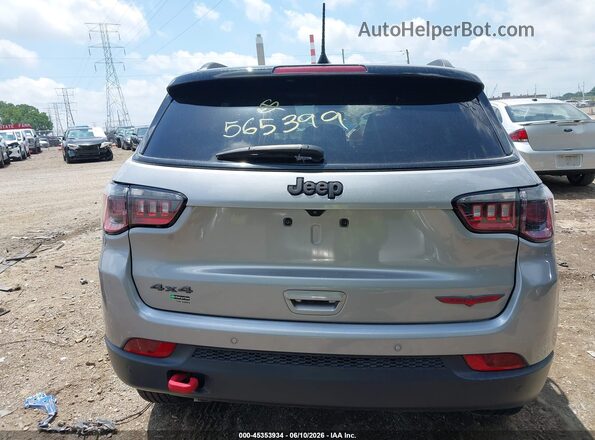 3C4NJDDN1PT565399 2023 JEEP COMPASS Silver 
