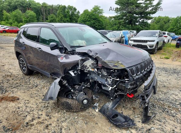 3C4NJDDN1RT166785 2024 JEEP COMPASS Gray Front right