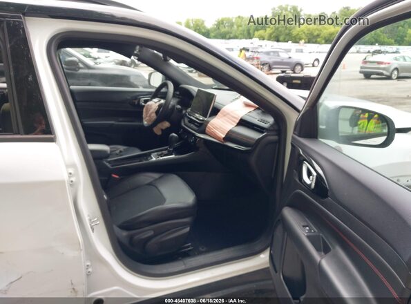 3C4NJDDN1ST524604 2025 JEEP COMPASS White Widok wnętrza z przodu
