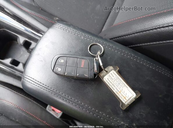 3C4NJDDN1ST524604 2025 JEEP COMPASS White Widok deski rozdzielczej