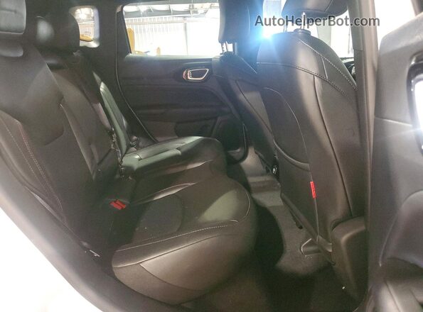 3C4NJDDN1ST583894 2025 JEEP COMPASS White 