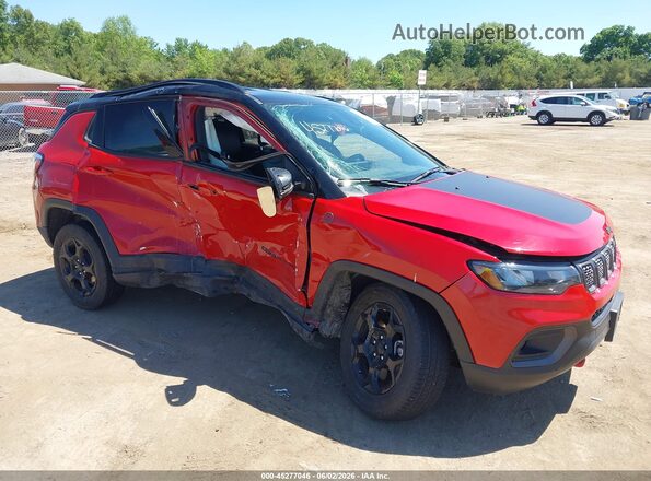 3C4NJDDN2RT594882 2024 JEEP COMPASS Красный Вид спереди
