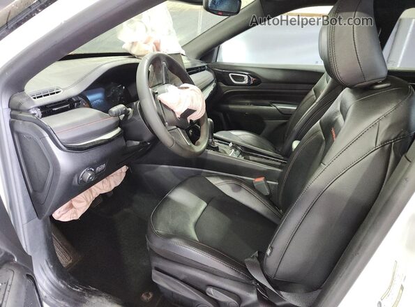 3C4NJDDN2ST584441 2025 JEEP COMPASS Белый 