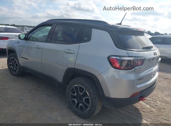 3C4NJDDN3RT144898 2024 JEEP COMPASS Silver Rear left