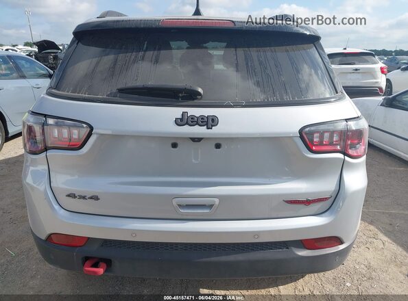 3C4NJDDN3RT144898 2024 JEEP COMPASS Silver 