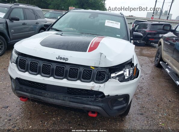 3C4NJDDN4RT596956 2024 JEEP COMPASS White წინა ხედი
