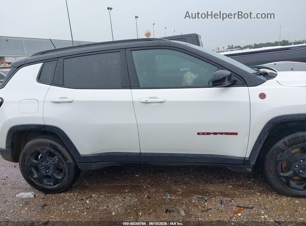 3C4NJDDN4RT596956 2024 JEEP COMPASS White უკანა სალონის ხედი