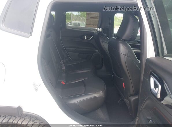 3C4NJDDN4ST523544 2025 JEEP COMPASS White Вид наклейки з VIN-кодом